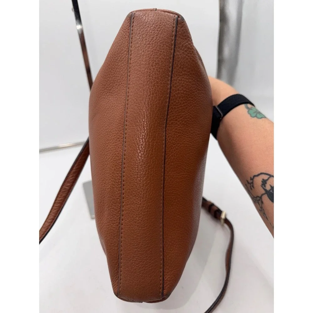 Kate Spade New York Pebbled Leather Crossbody Bag Brown Cognac Zippered Pocket